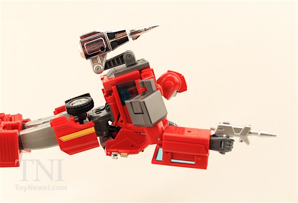 Transformers Masterpiece MP 27 Ironhide Video Review Images  (34 of 48)